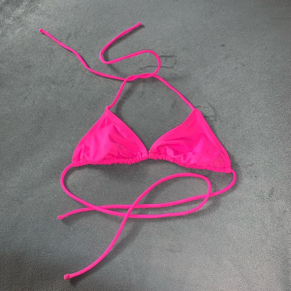 2 op bikini tops 1 pink 1 blue size s